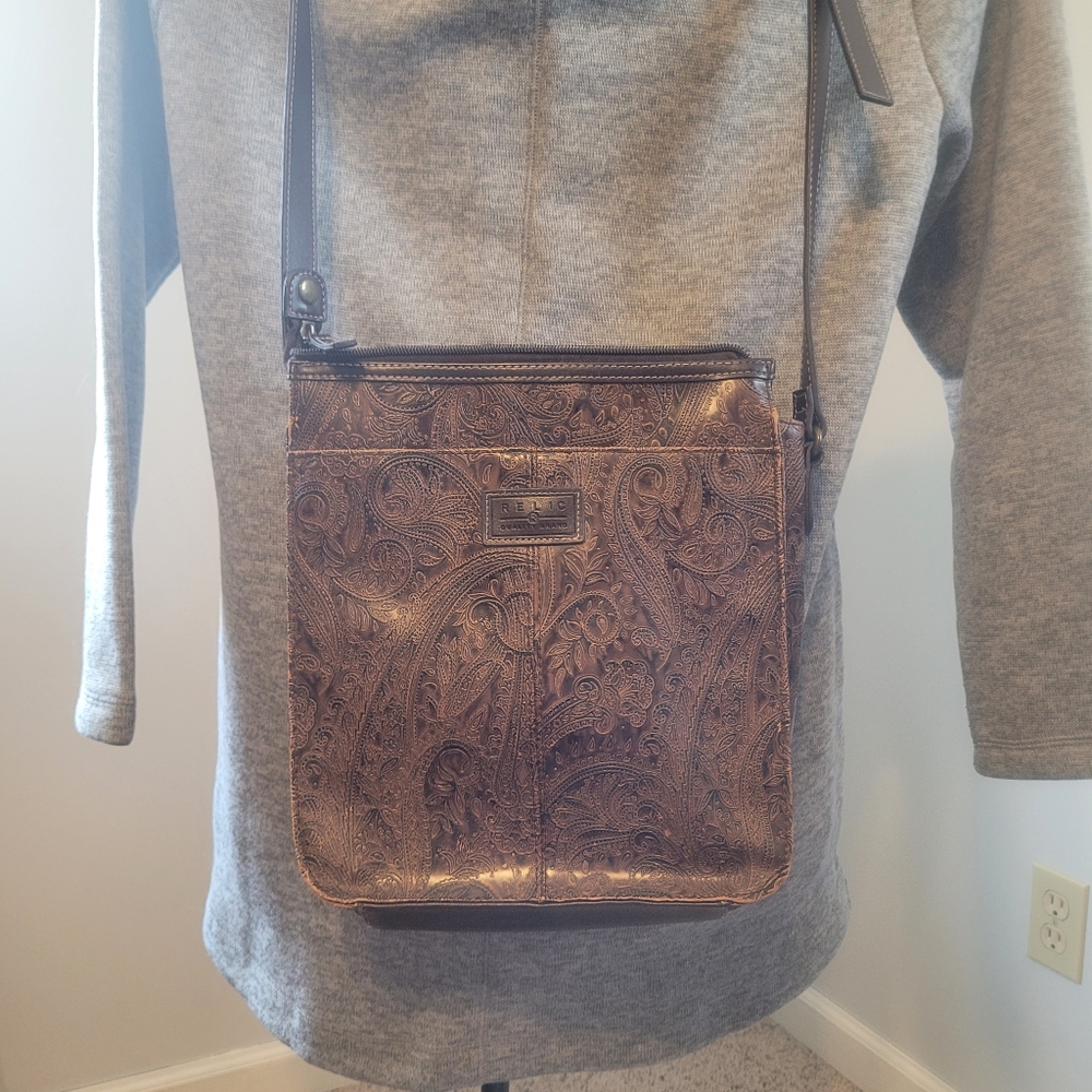 Relic brown leather crossbody/shoulder bag